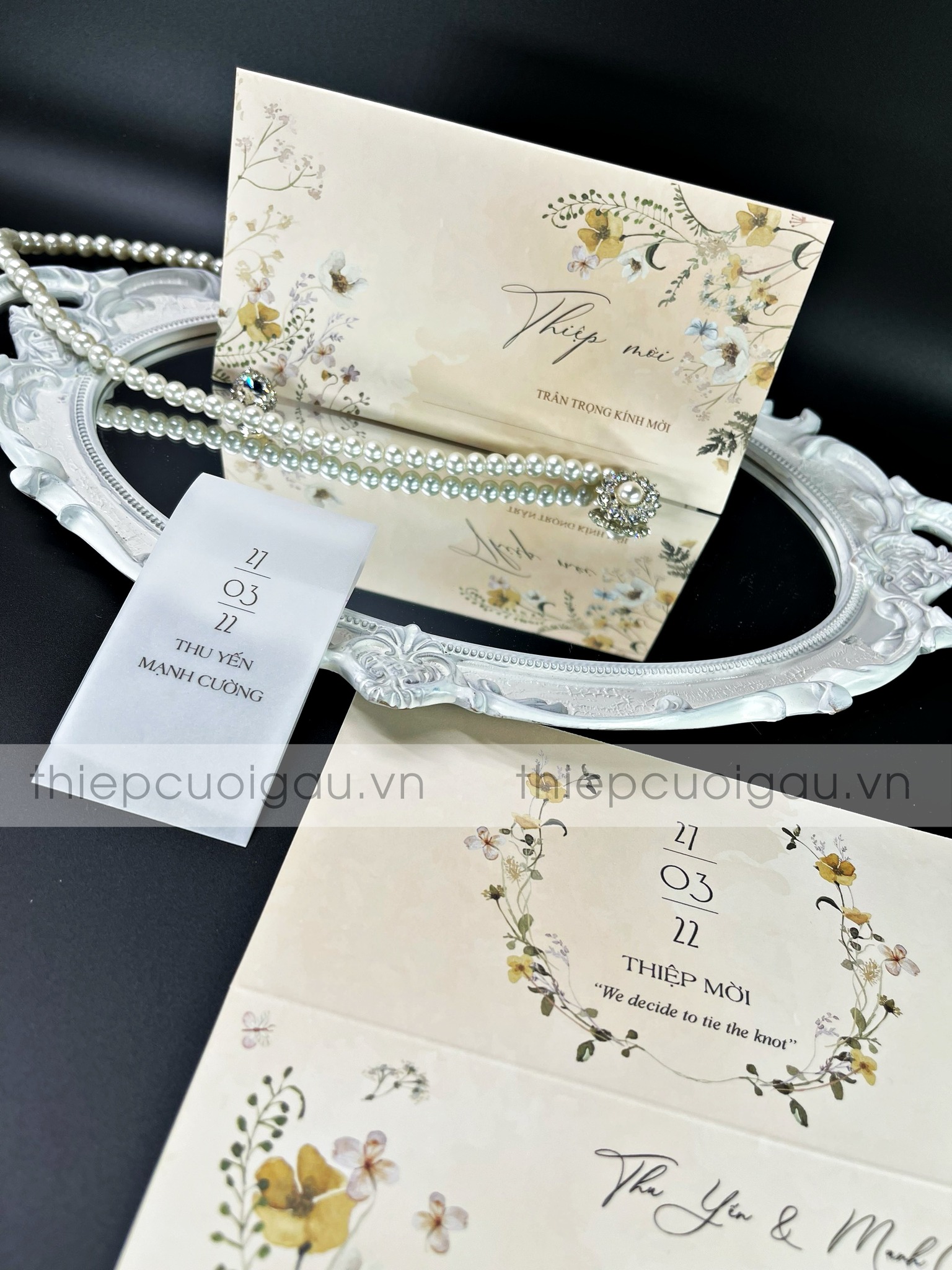 Thiệp cưới G060