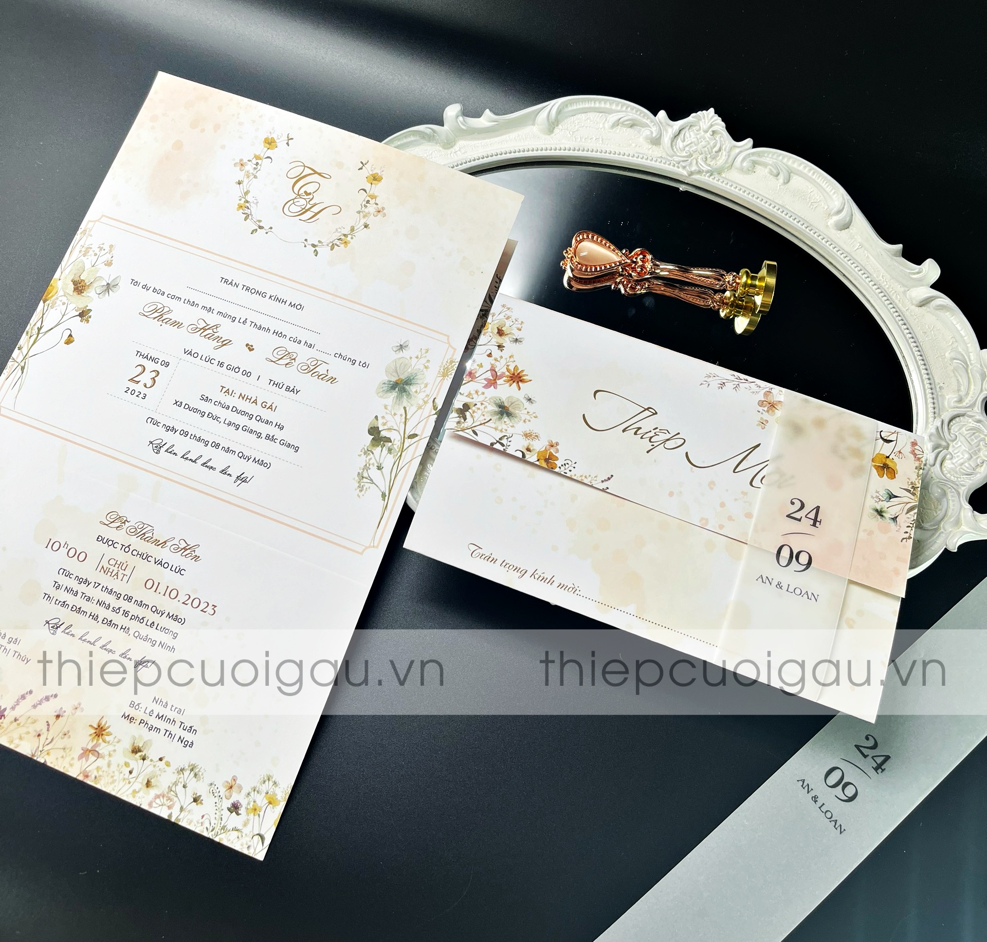 Thiệp cưới G070