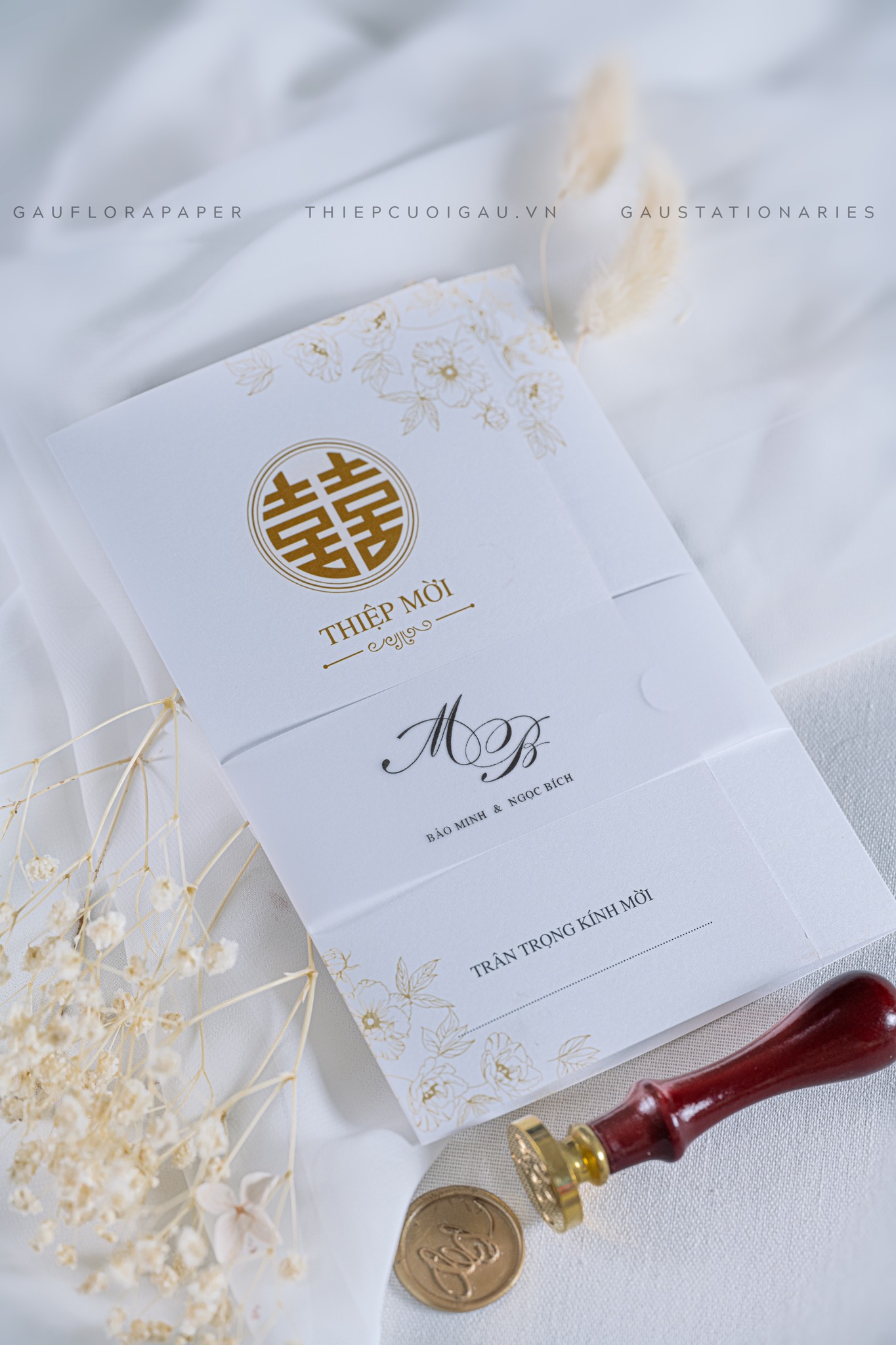 Thiệp cưới B070