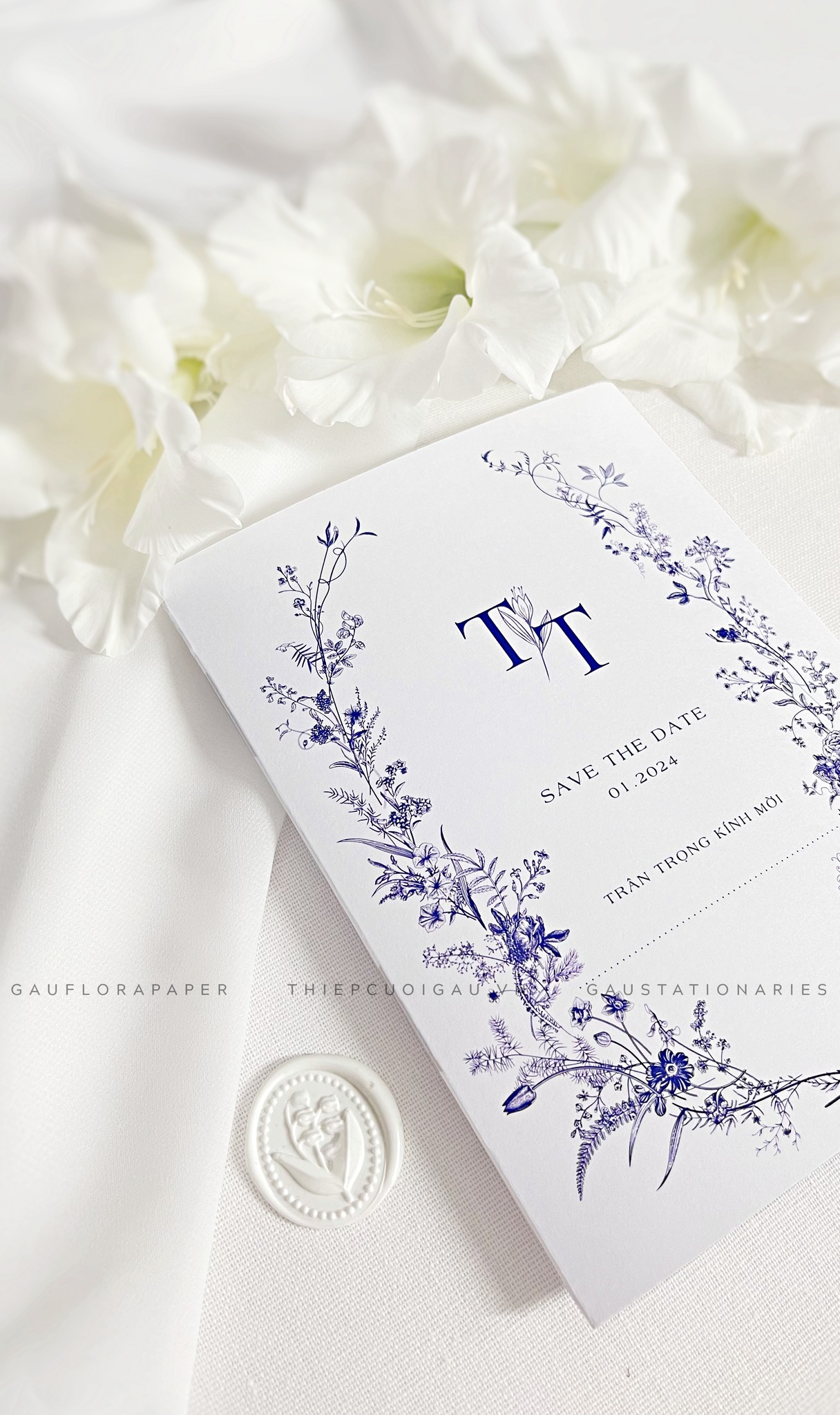 Thiệp cưới Peony Trắng0